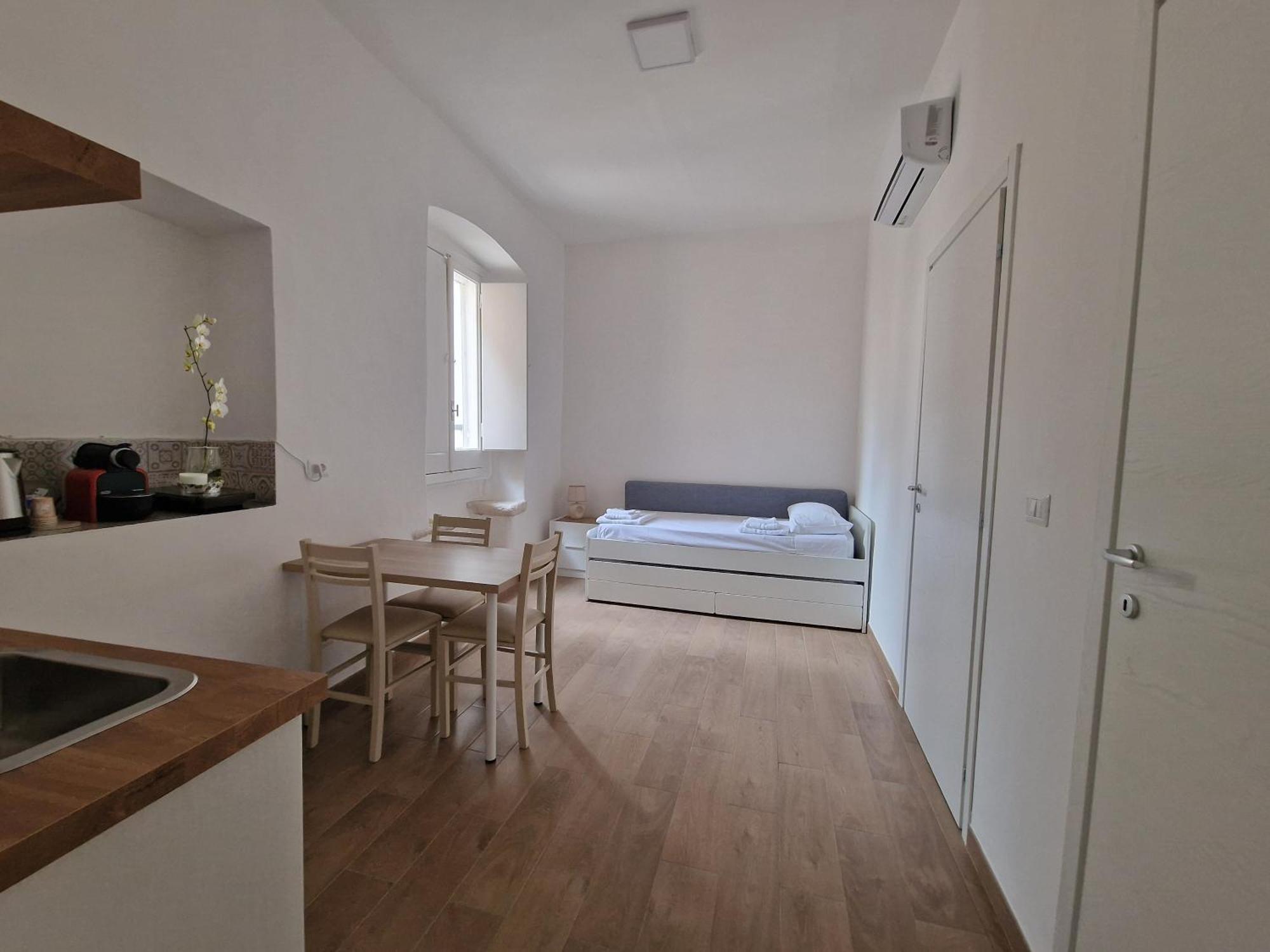 Vecchia Bari Apartments ภายนอก รูปภาพ
